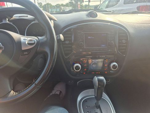 Used 2013 Nissan Juke SL AWD/4WD image 20