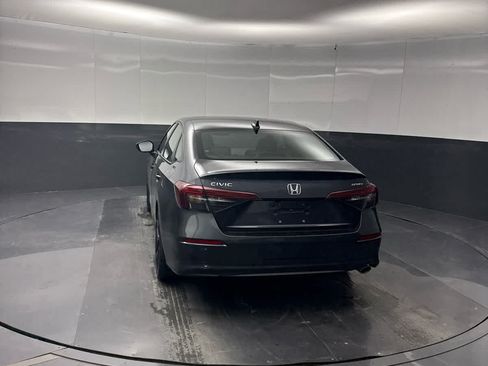 Used 2025 Honda Civic Sport image 41