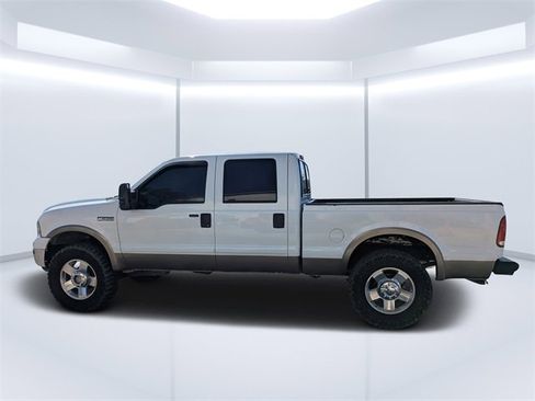 Used 2005 Ford F250 Lariat image 6