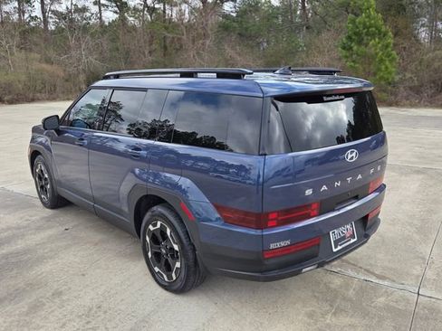 Used 2025 Hyundai Santa Fe SEL image 3