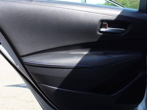 Used 2021 Toyota Corolla SE w/ Carpet Mat Package (TMS) FWD image 22