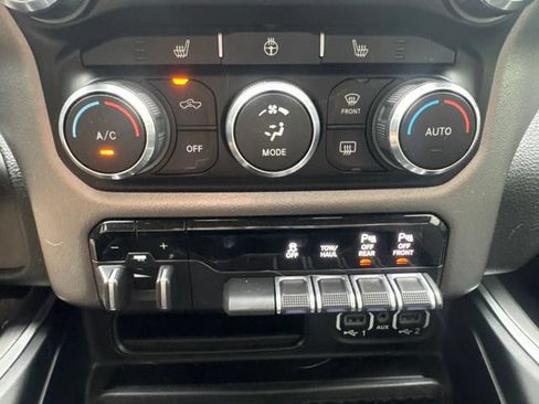Used 2020 RAM 1500 Big Horn AWD/4WD image 20