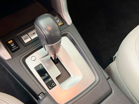 Used 2016 Subaru Forester 2.5i Limited w/ Popular Package #2 image 24