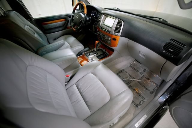 Used 2005 Lexus LX 470 4WD image 5