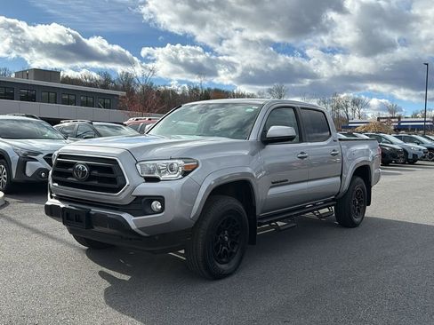 Used 2021 Toyota Tacoma SR5 image 7