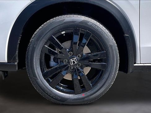 New 2026 Honda HR-V Sport image 13