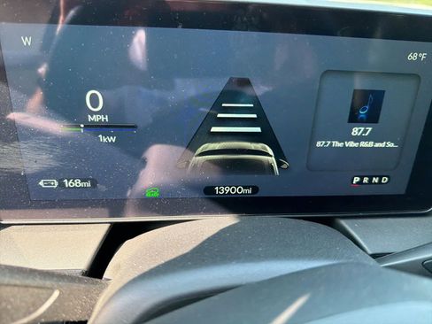 Used 2024 Honda Prologue Elite image 2