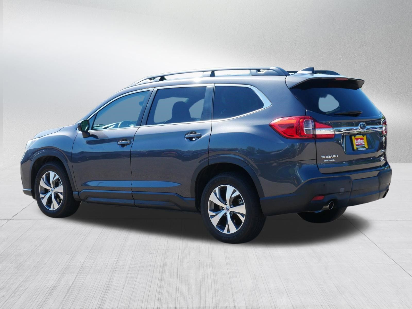 Used 2020 Subaru Ascent Premium w/ Convenience Package AWD/4WD image 5