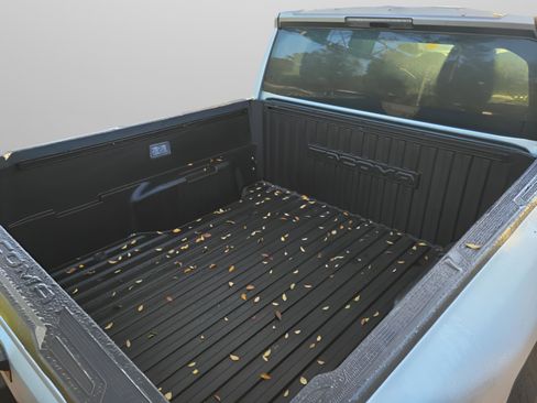 Used 2024 Toyota Tacoma TRD Off-Road image 4