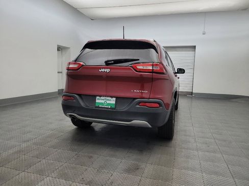 Used 2016 Jeep Cherokee Limited image 7