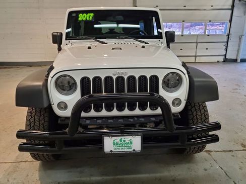 Used 2017 Jeep Wrangler Unlimited Sport w/ Quick Order Package 24S image 9