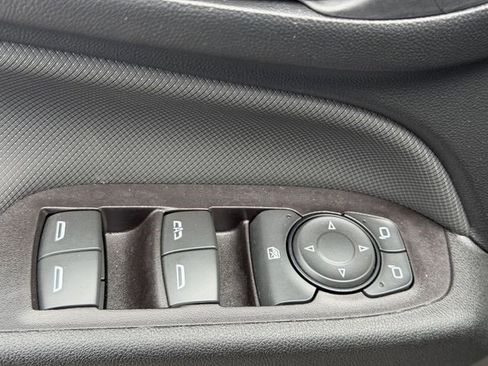 Certified 2022 Chevrolet Equinox RS FWD image 21