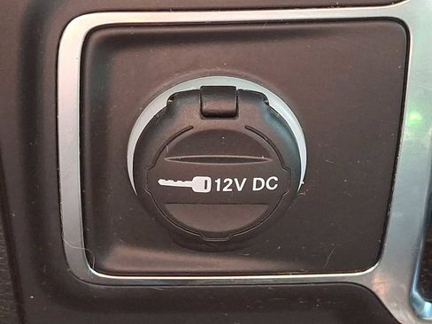 Used 2019 Jeep Wrangler Unlimited Sahara w/ Quick Order Package 24M Moab AWD/4WD image 26