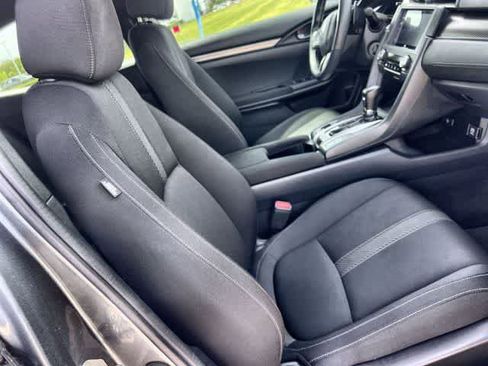 Used 2019 Honda Civic Sport image 12