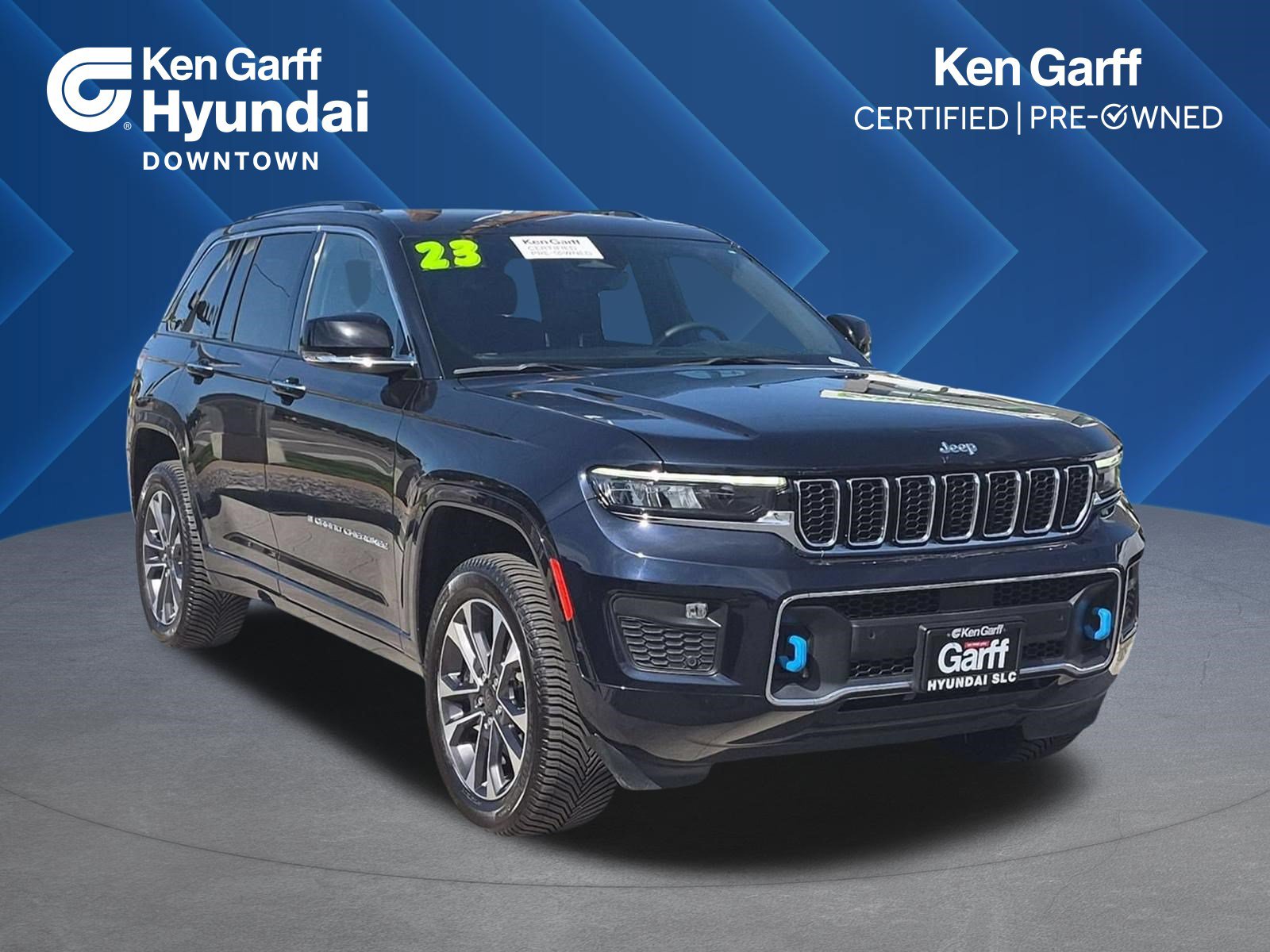Used 2023 Jeep Grand Cherokee Overland w/ Luxury Tech Group IV AWD/4WD image 1
