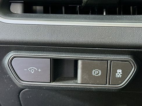 Used 2025 Kia K4 FWD image 17