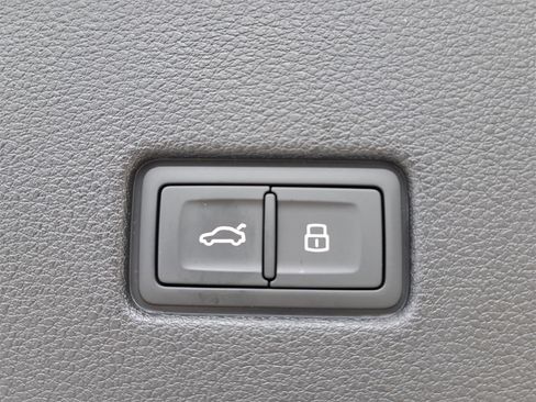 New 2026 Audi Q8 Premium Plus image 13