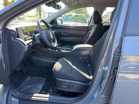 New 2026 Hyundai Tucson SEL image 12