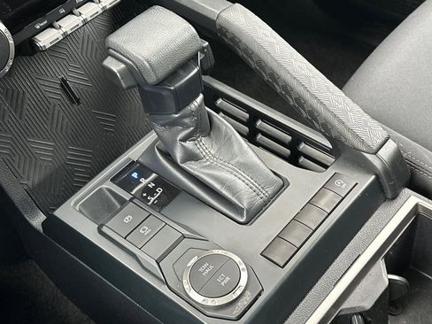 Certified 2024 Toyota Tacoma SR5 image 24