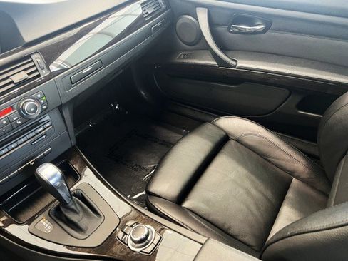 Used 2012 BMW 335i xDrive Coupe AWD/4WD image 22