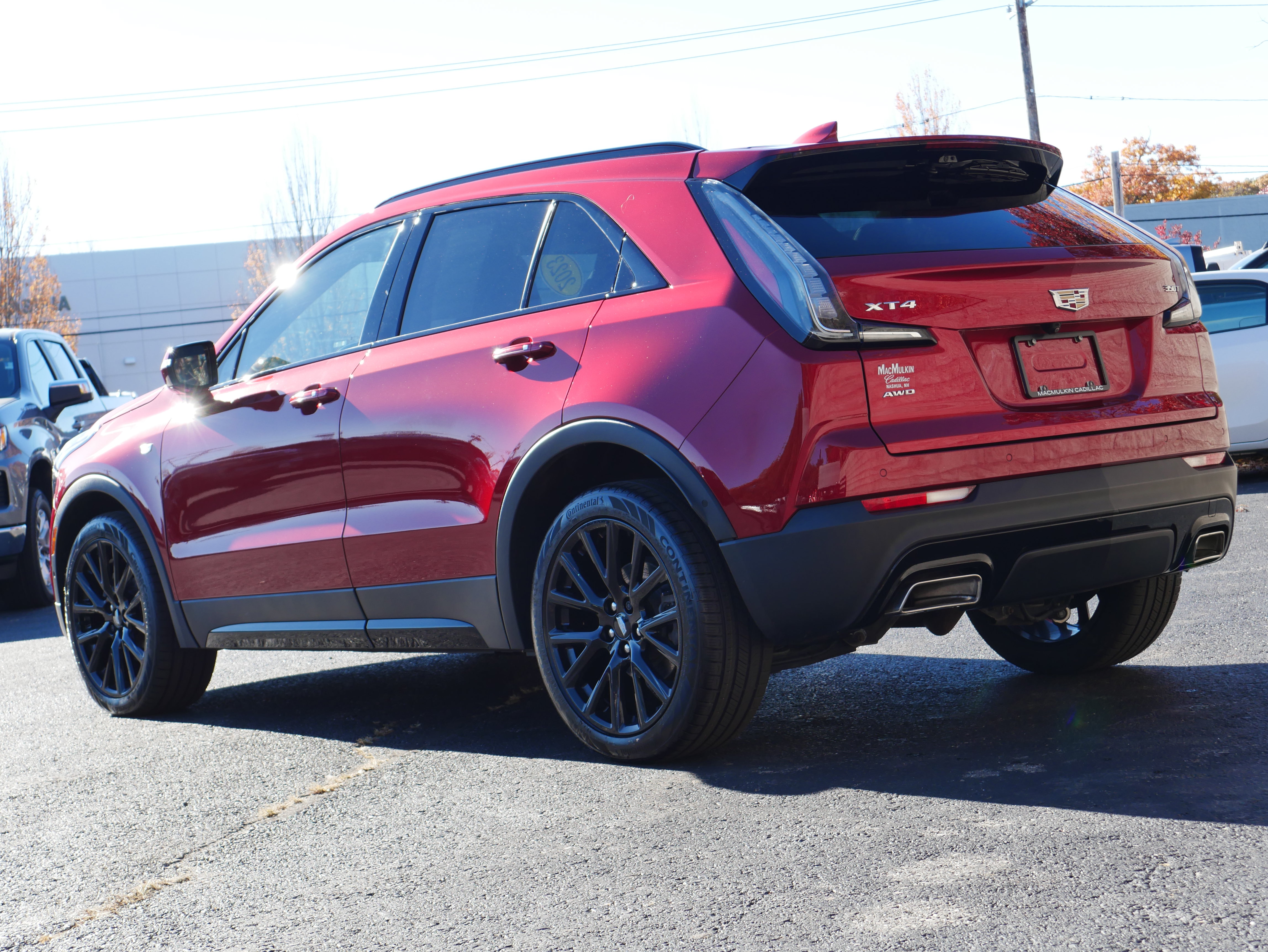Used 2023 Cadillac XT4 Sport AWD/4WD image 4