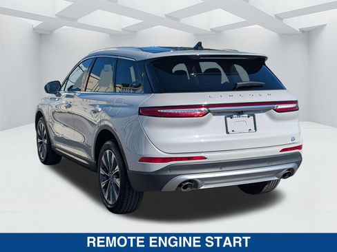 Used 2021 Lincoln Corsair Reserve image 6