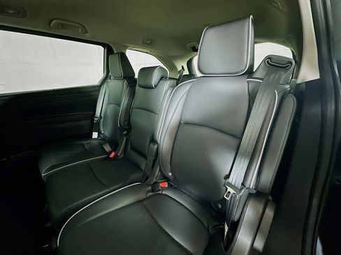 New 2026 Honda Odyssey Touring image 23