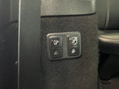 Used 2012 Mercedes-Benz GL 450 4MATIC image 39