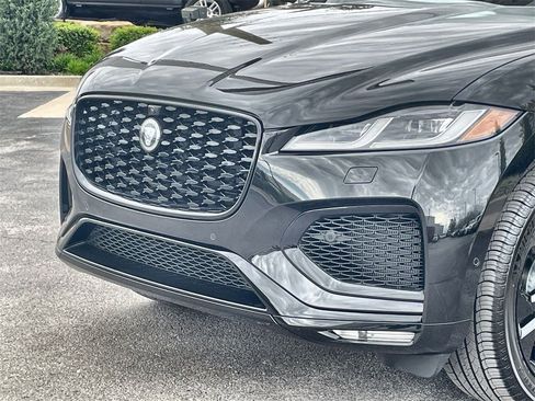 New 2026 Jaguar F-PACE R-Dynamic S image 9