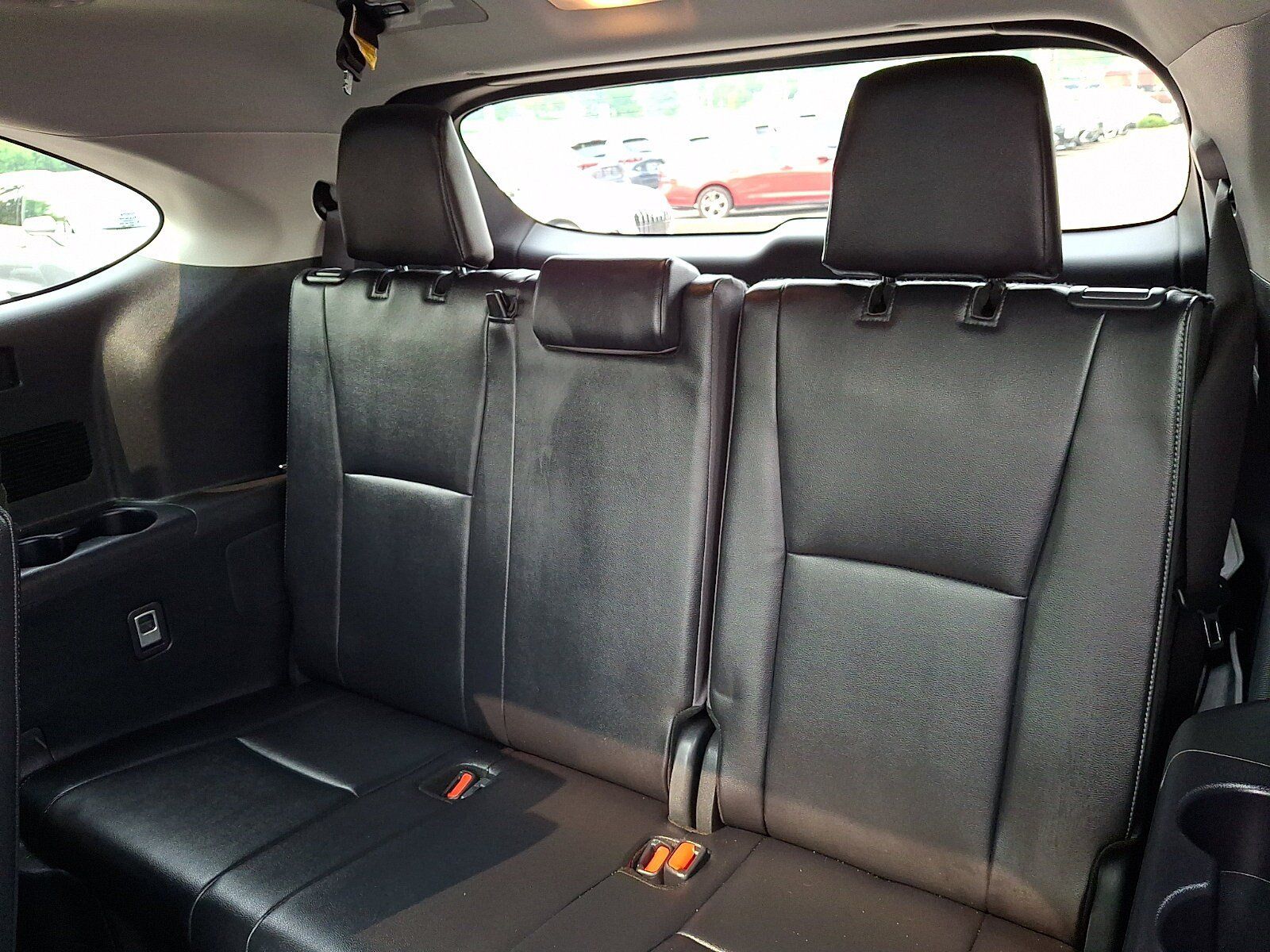 Certified 2024 Toyota Highlander Platinum AWD/4WD image 10