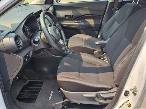 Used 2024 Nissan Kicks S FWD image 20