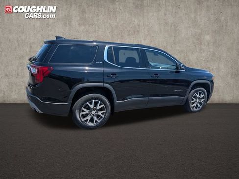 Used 2023 GMC Acadia SLE FWD image 8