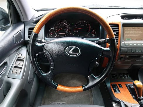 Used 2003 Lexus GX 470 image 14