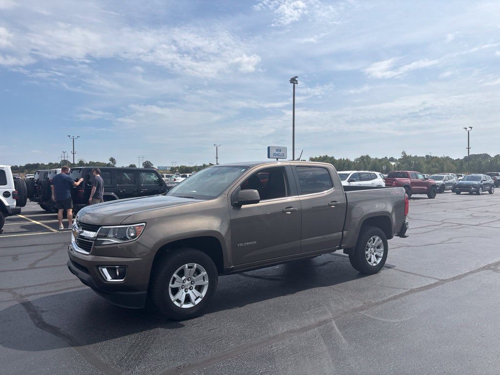 Used 2016 Chevrolet Colorado LT w/ LT Convenience Package AWD/4WD image 4