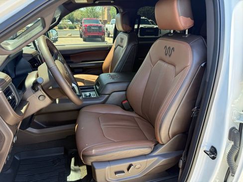 Used 2024 Ford Expedition Max King Ranch AWD/4WD image 9