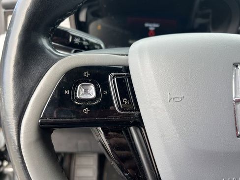 Used 2022 Lincoln Corsair Grand Touring w/ Elements Technology Bundle image 25