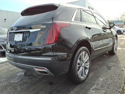 Certified 2025 Cadillac XT5 Premium Luxury image 5