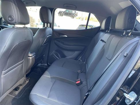 Used 2022 Buick Encore GX Select image 11
