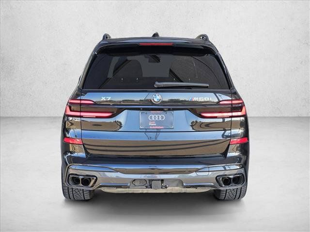 Used 2025 BMW X7 M60i AWD/4WD image 6