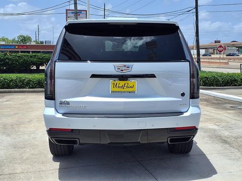 Used 2026 Cadillac Escalade Sport w/ Touring Package AWD/4WD image 5