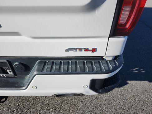 Used 2023 GMC Sierra 1500 AT4 w/ AT4 Premium Package image 5