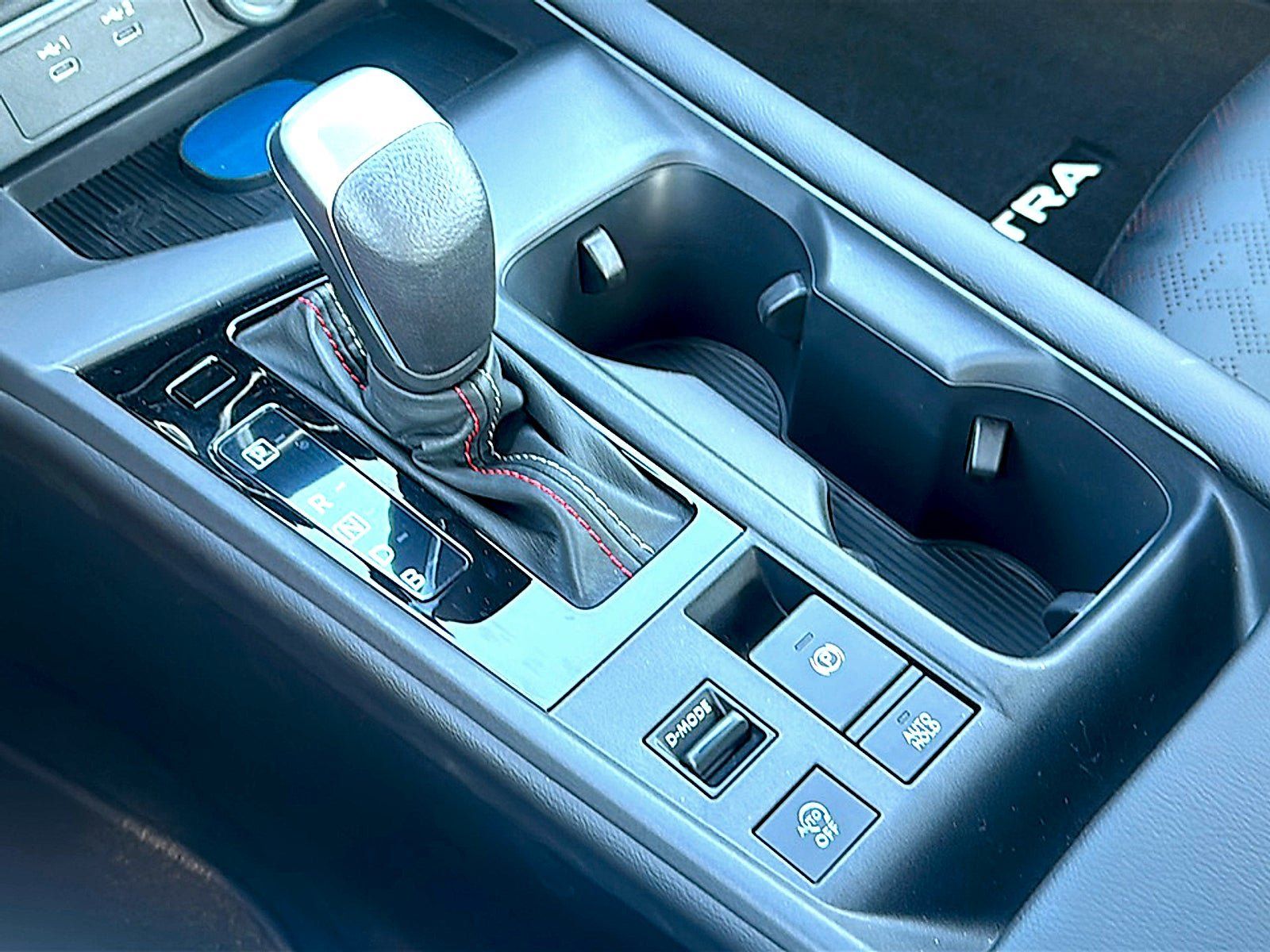 New 2027 Nissan Sentra SR w/ SR Premium Package FWD image 25