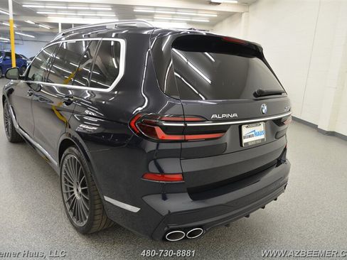 Used 2024 BMW ALPINA XB7 AWD/4WD image 13