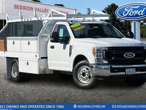 Used 2020 Ford F350 XL w/ Power Equipment Group image 1