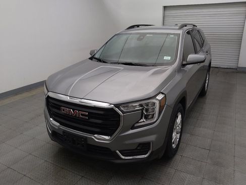 Used 2023 GMC Terrain SLE w/ Driver Convenience Package FWD image 15
