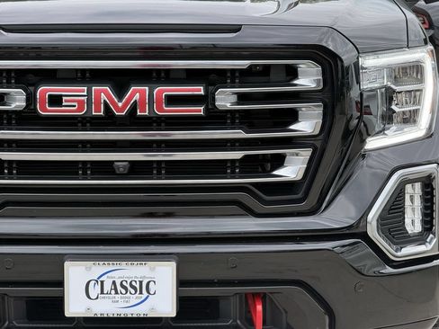 Used 2021 GMC Sierra 1500 AT4 w/ AT4 Premium Package AWD/4WD image 8