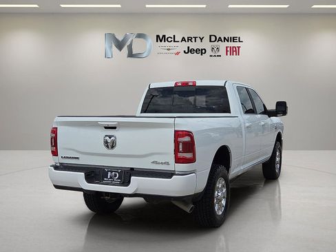 Used 2024 RAM 2500 Laramie AWD/4WD image 5