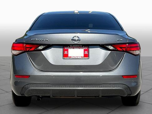 Used 2023 Nissan Sentra SV FWD image 5