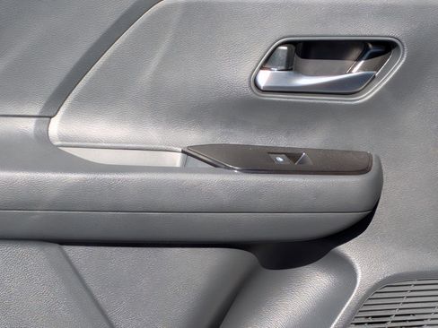 New 2026 Nissan Kicks SV w/ Charging Package FWD image 26