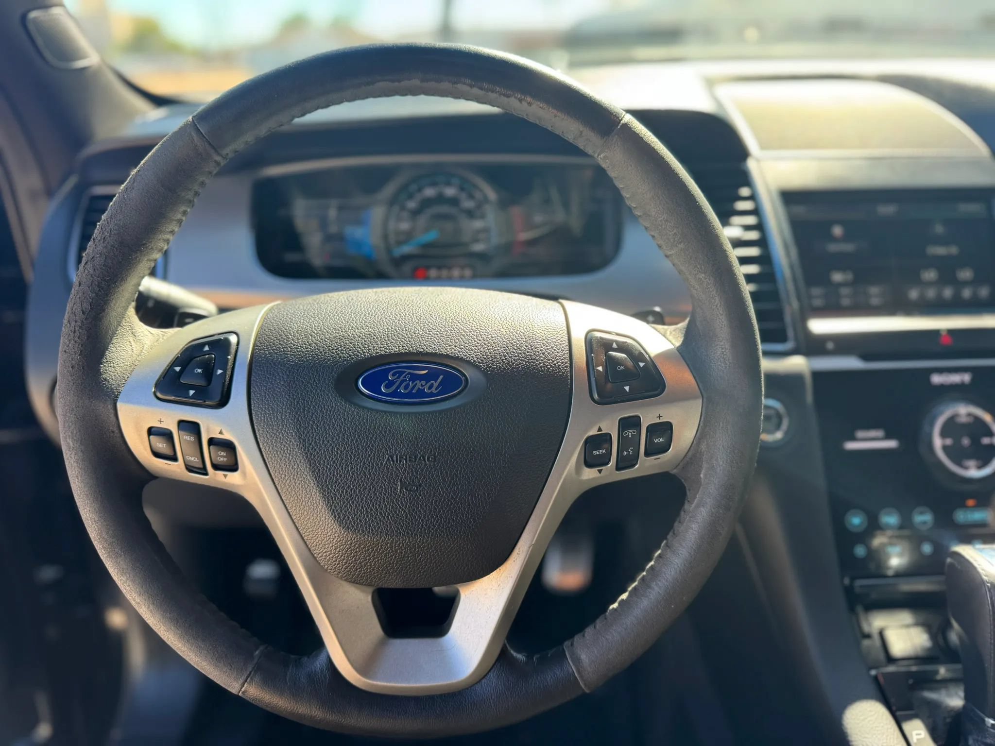 Used 2013 Ford Taurus SHO AWD/4WD image 13